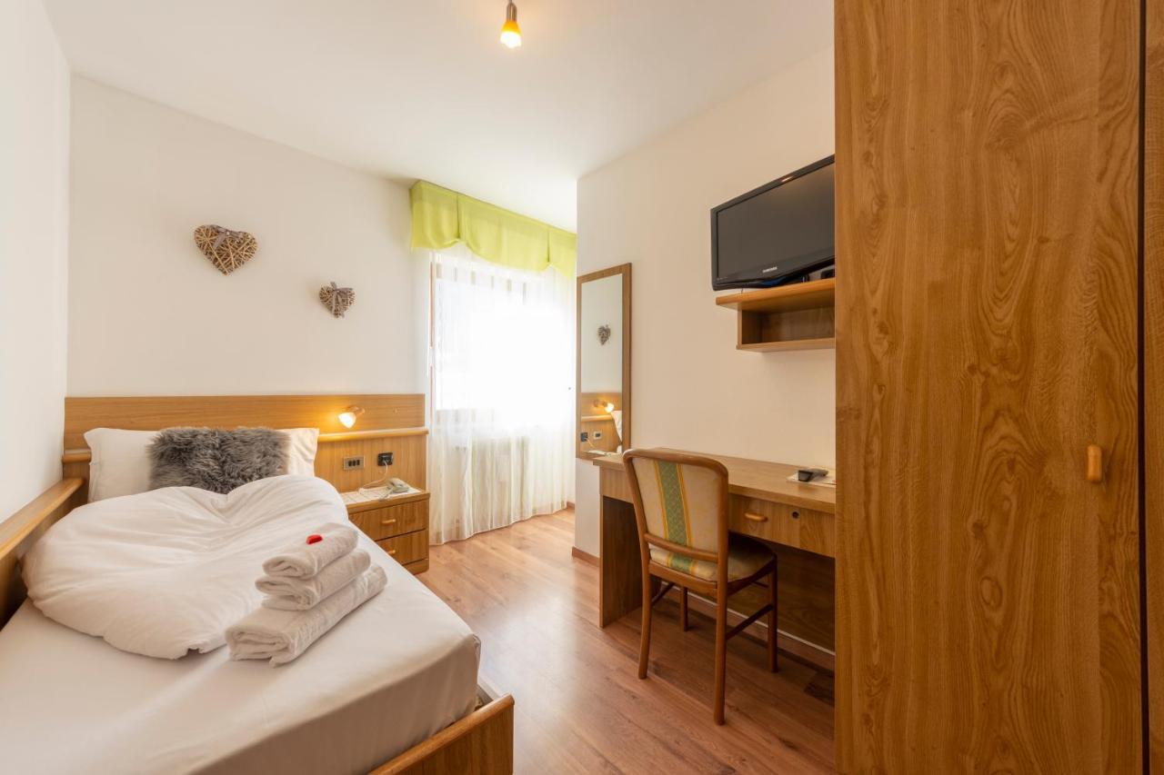 Hotel Ciampian Moena Buitenkant foto