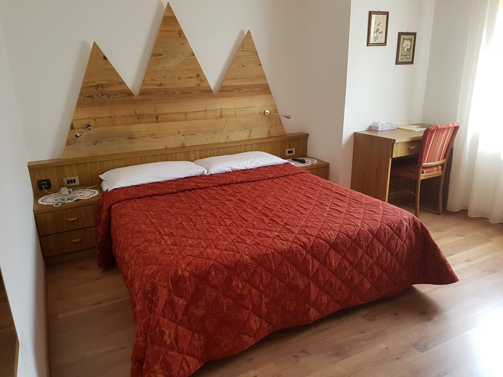 Hotel Ciampian Moena Buitenkant foto